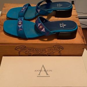 Anne Klein size 10 blue/purple “jeweled” sandal